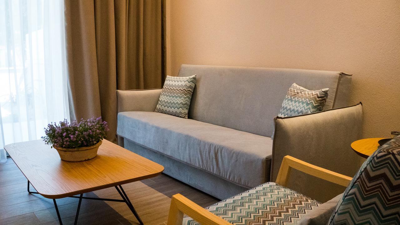 Costa Domus Blue Luxury Apartments Нікіті Екстер'єр фото