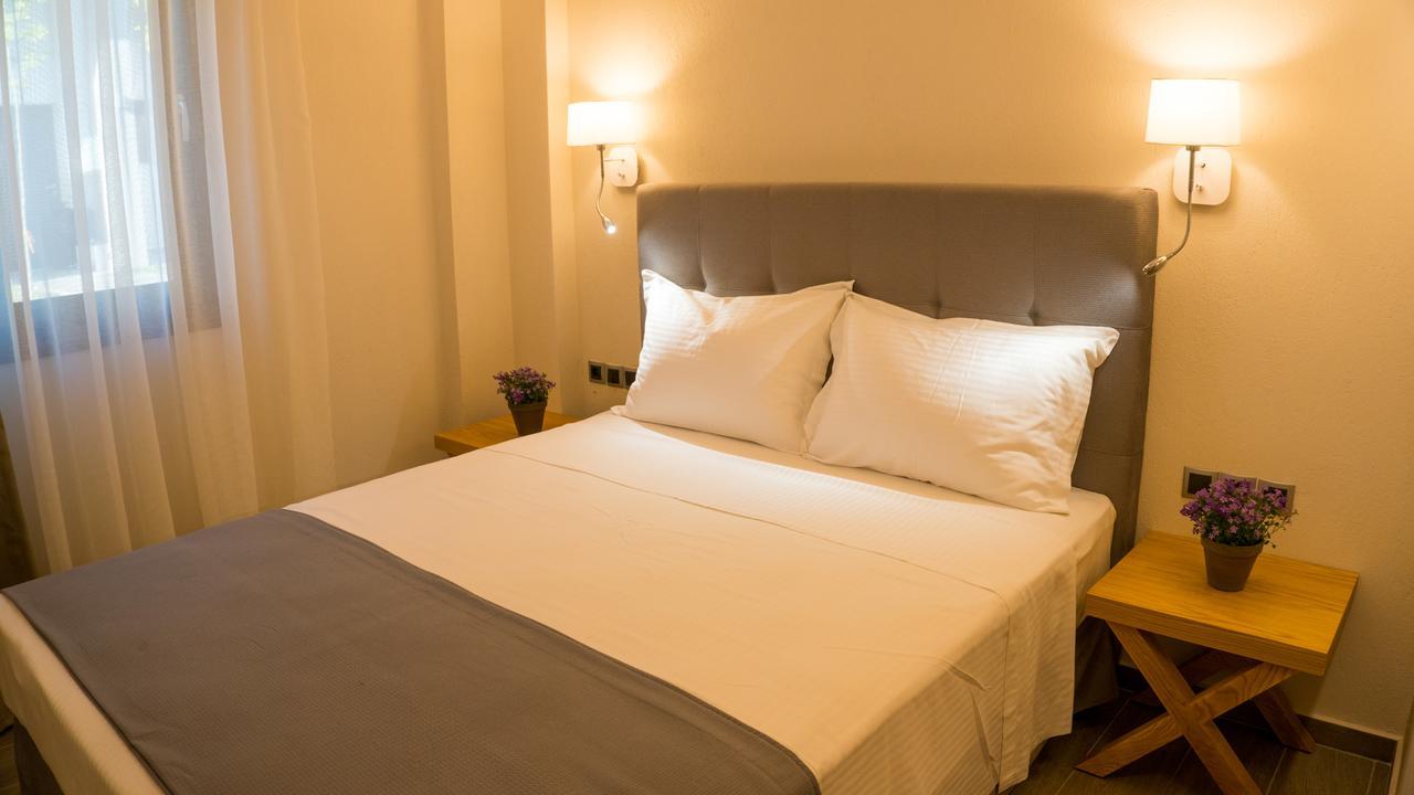 Costa Domus Blue Luxury Apartments Нікіті Екстер'єр фото