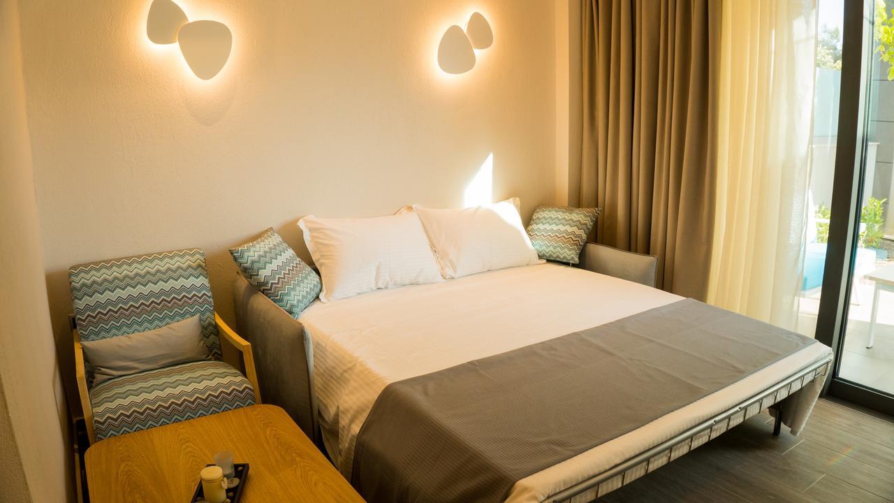 Costa Domus Blue Luxury Apartments Нікіті Екстер'єр фото