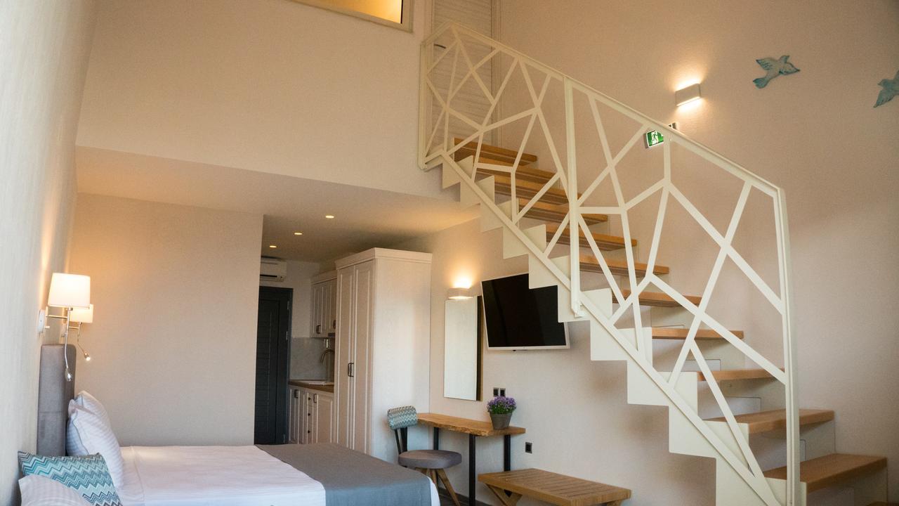 Costa Domus Blue Luxury Apartments Нікіті Екстер'єр фото